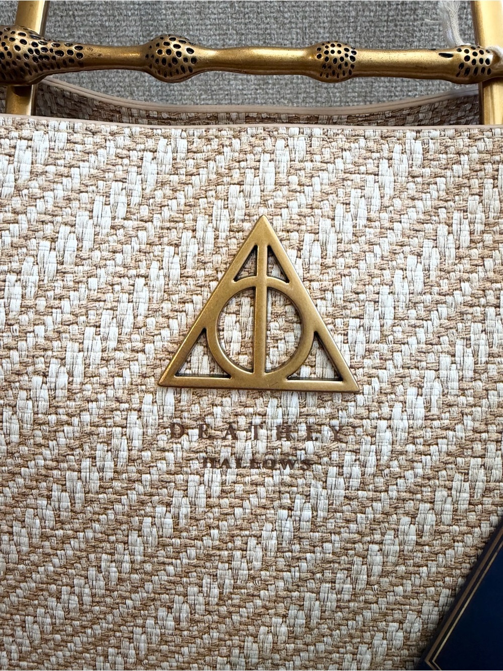 Loungefly Harry Potter Deathly Hallows Elder Wand Beige Rafia Handbag - Picture 6 of 10